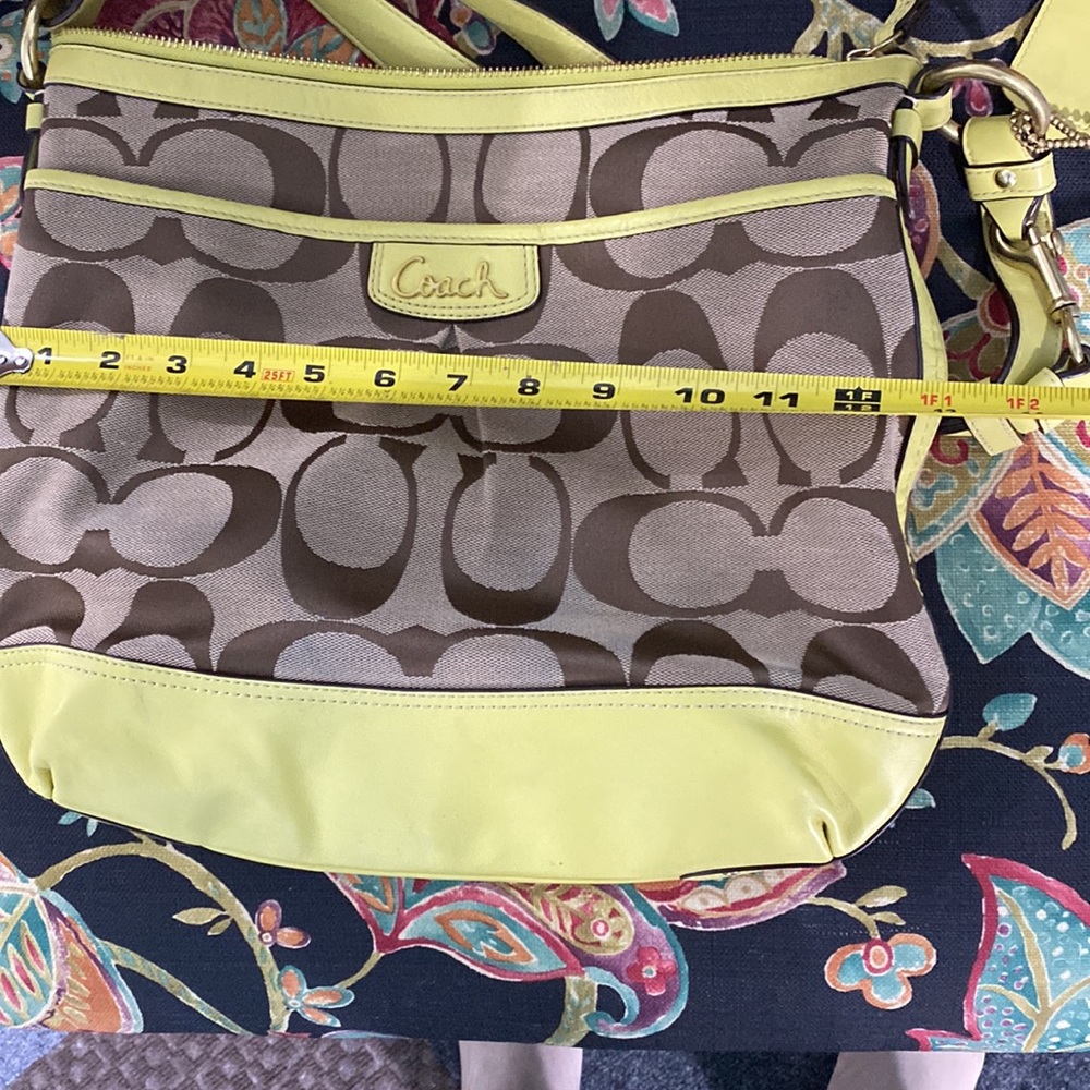 Coach Purse - Picture 14 of 15
